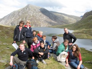 The group with Pen Yr Ole Wen in the background